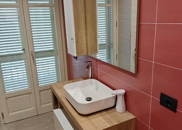 Da Cavalot 住宿加早餐酒店 Envie